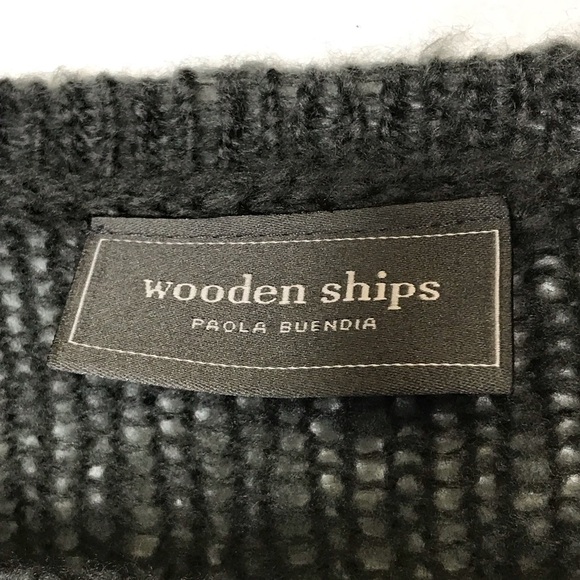 Wooden Ships Women's S/M Gray Mohair Wool Red Heart Knit Sweater Pullover - Picture 4 of 7